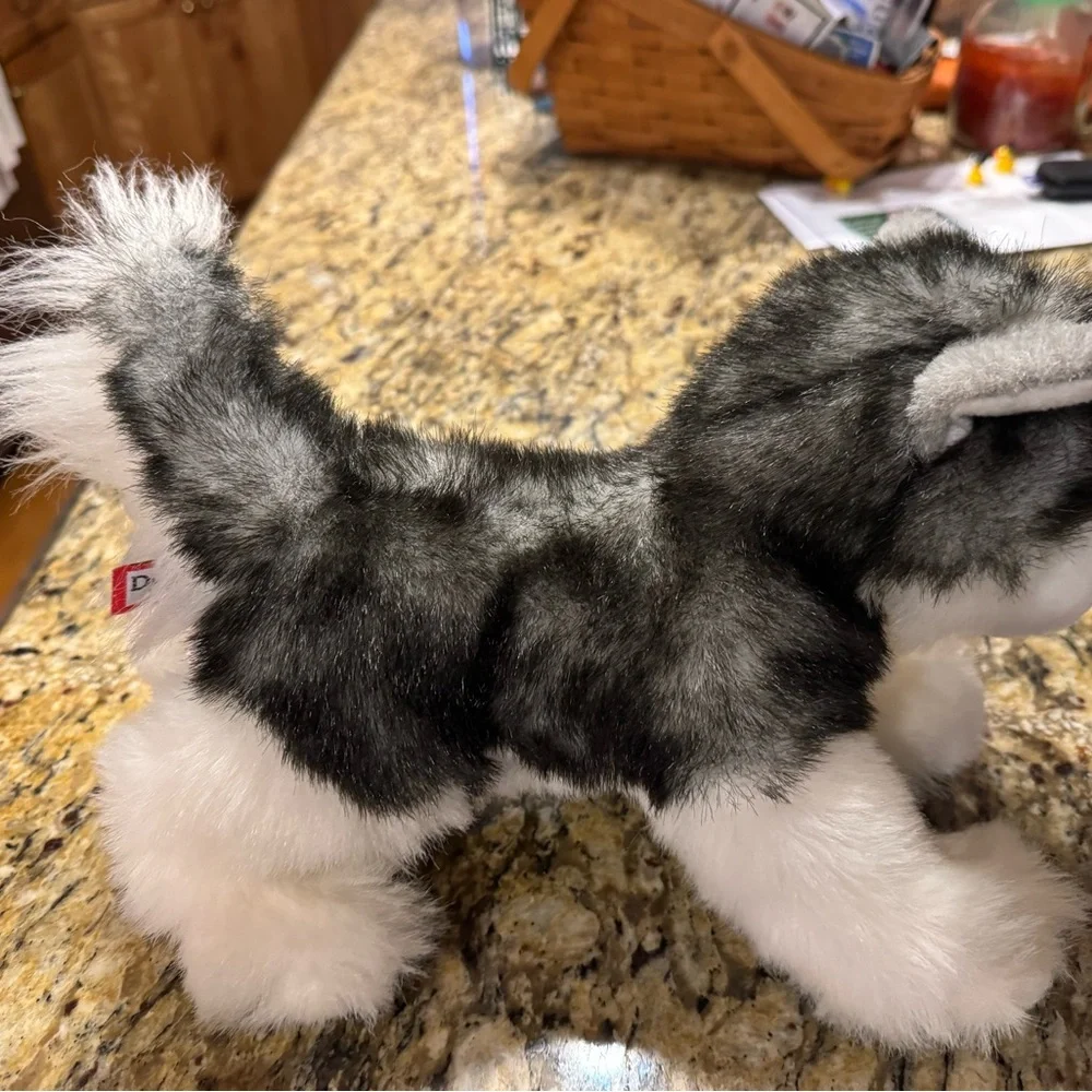 Douglas Plush Husky Dog Toy - Gray & White Soft Companion NWOT manuf 2013